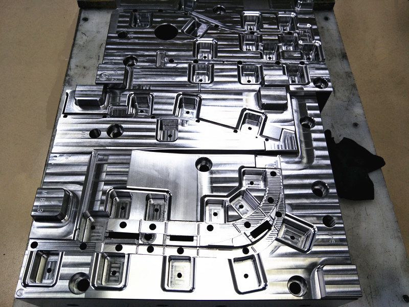 CNC precision machining parts