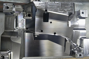 CNC precision machining parts